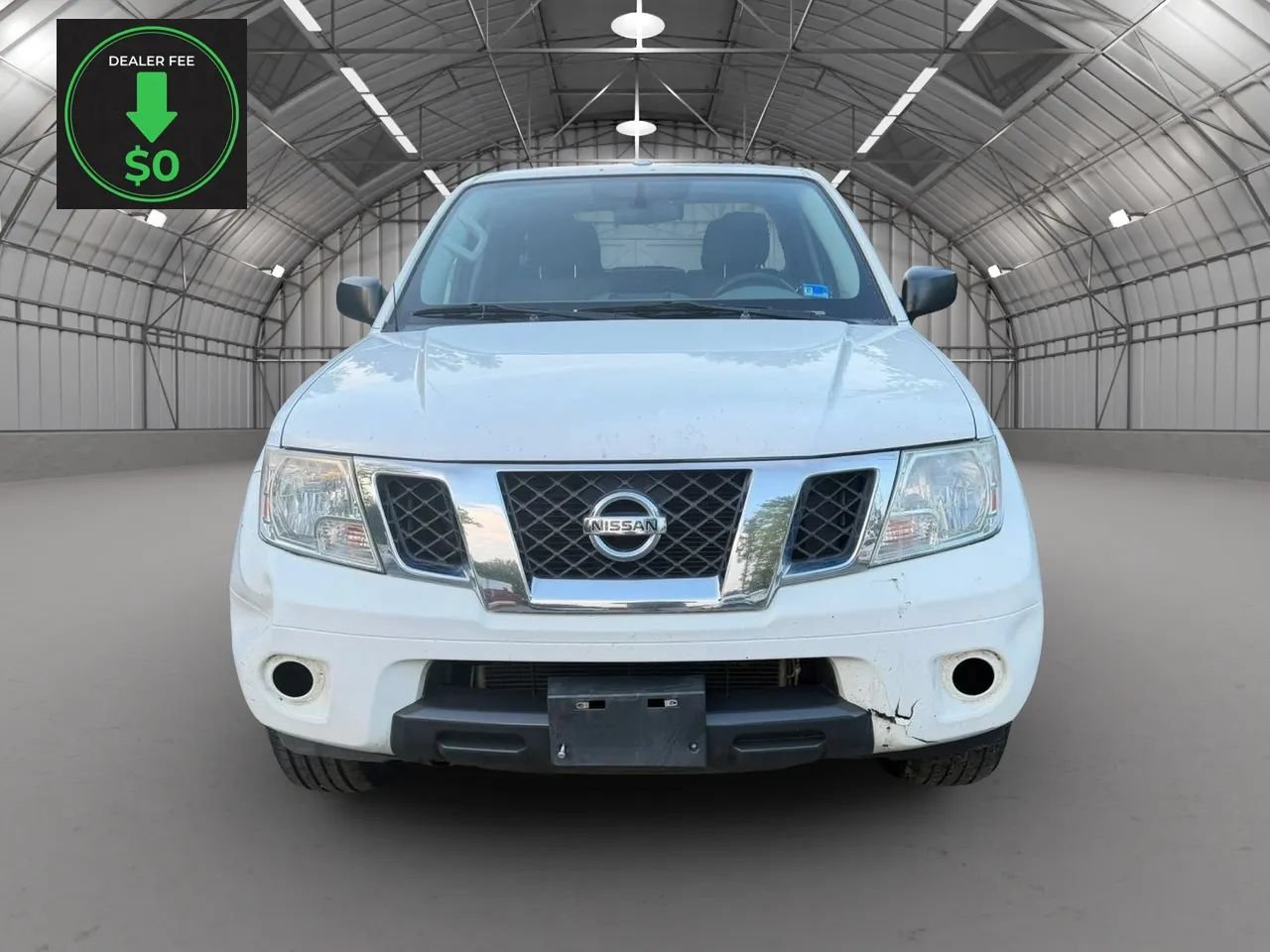 Used 2018 Nissan Frontier SV AWD/4WD image 2