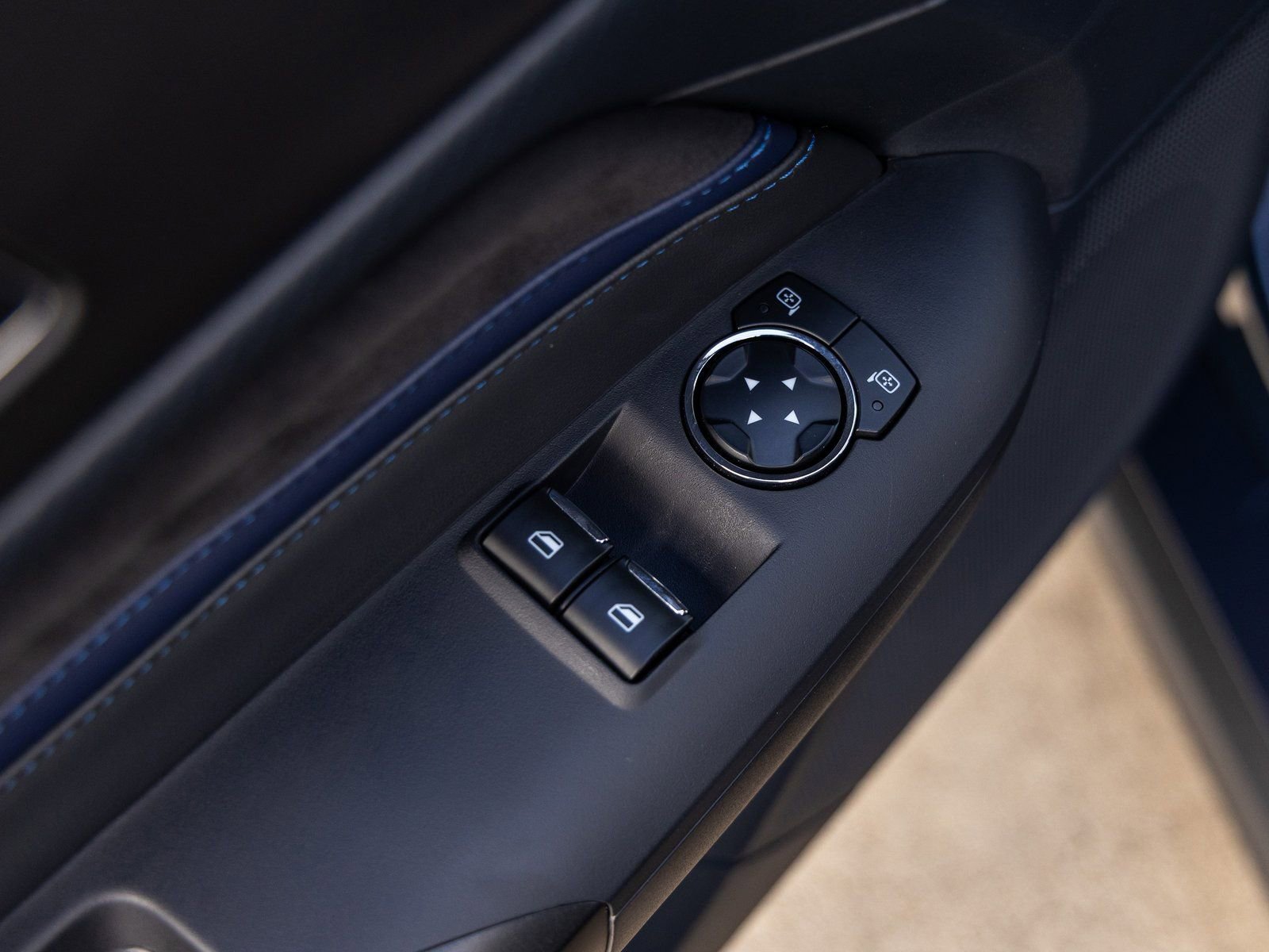 Used 2024 Ford Mustang Dark Horse image 24