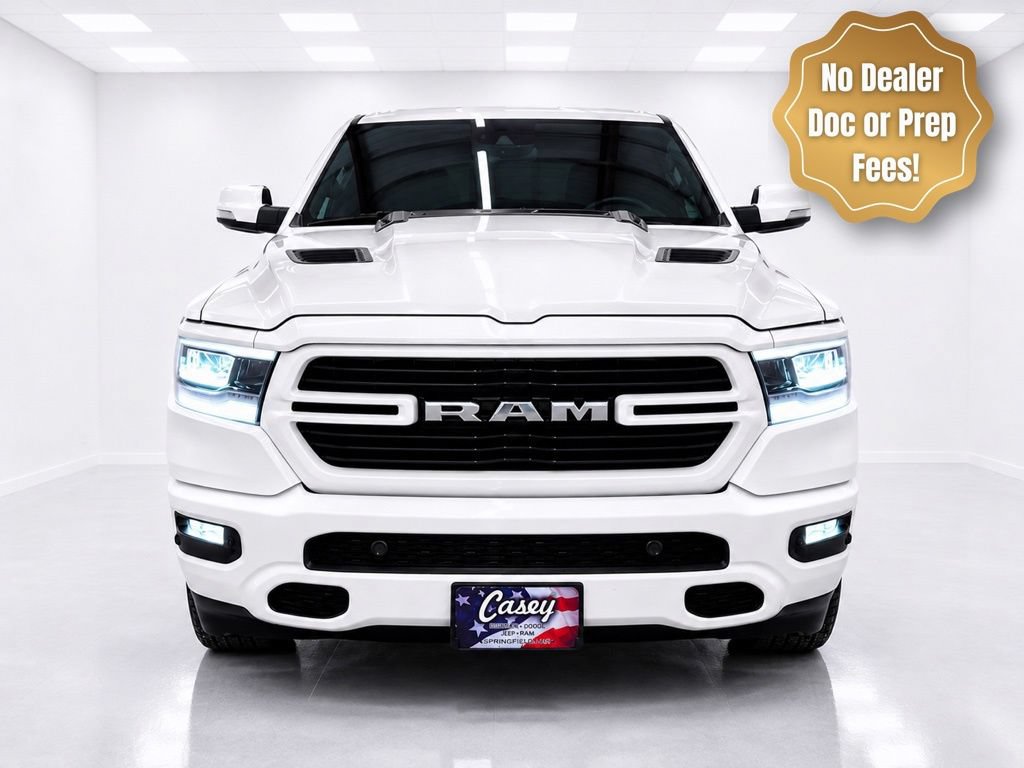 Used 2023 RAM 1500 Laramie AWD/4WD image 3