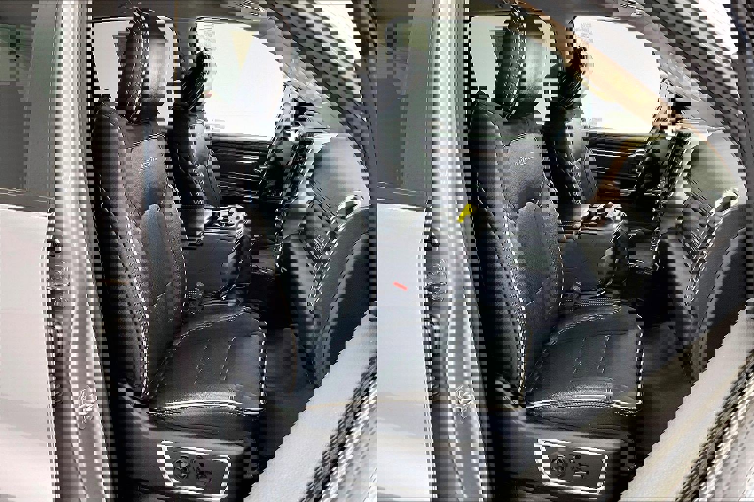 Used 2020 RAM 1500 Laramie image 6