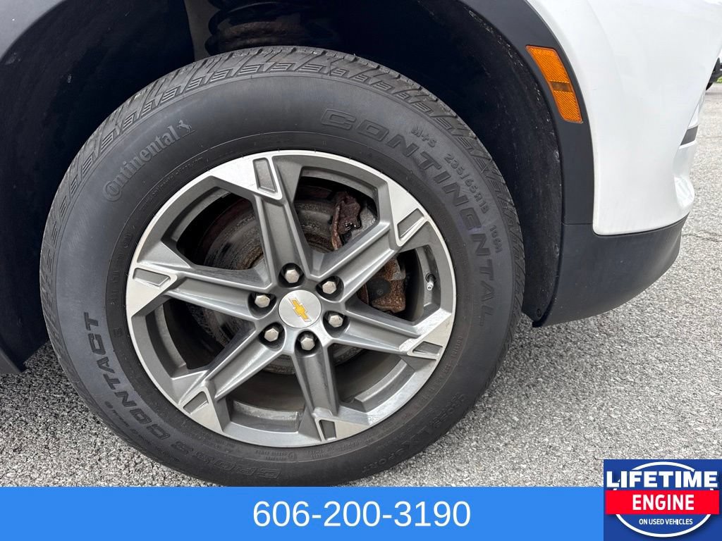 Used 2023 Chevrolet Blazer LT w/ Convenience Package FWD image 6
