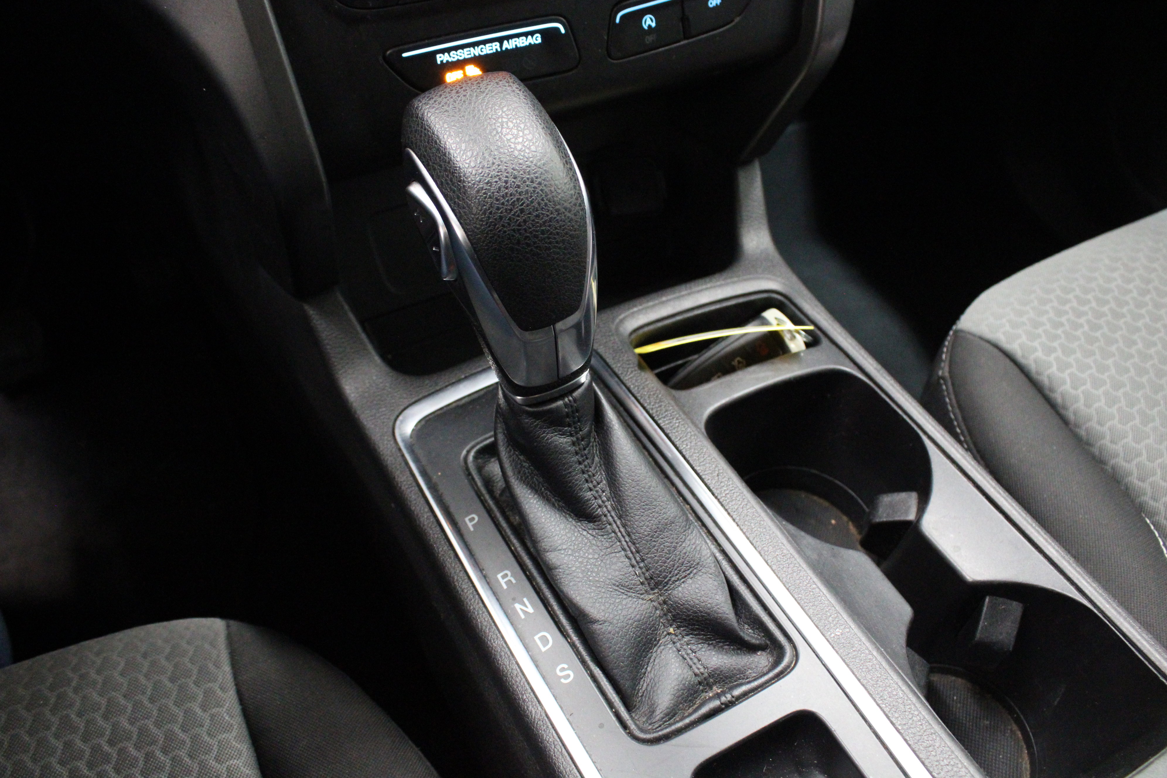 Used 2019 Ford Escape SE image 26