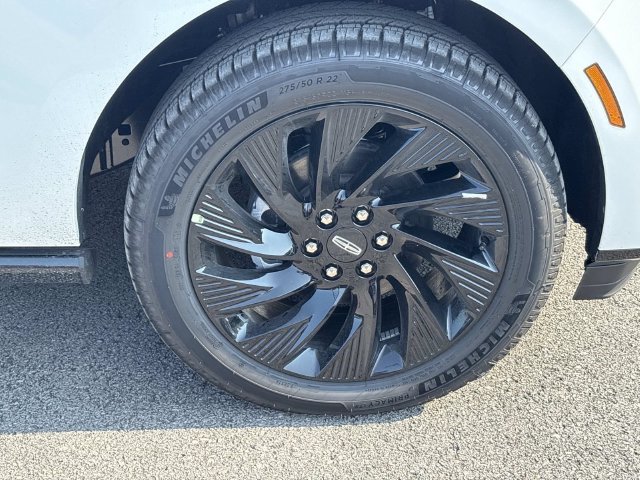 New 2027 Lincoln Navigator L Reserve w/ Jet Appearance Package AWD/4WD image 9