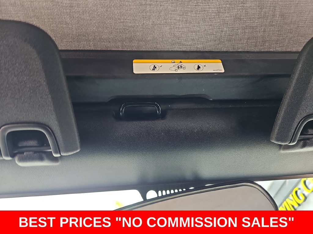 Used 2016 Jeep Wrangler Unlimited Sport w/ Connectivity Group AWD/4WD image 30
