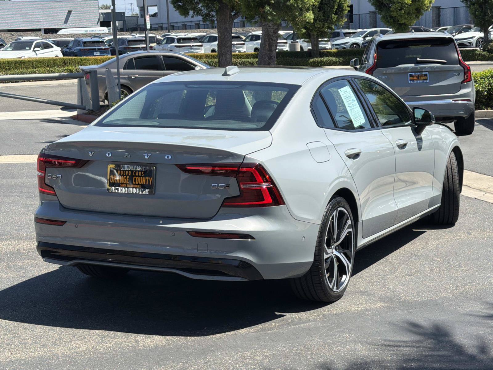Certified 2024 Volvo S60 B5 Plus w/ Protection Package Premier AWD/4WD image 5