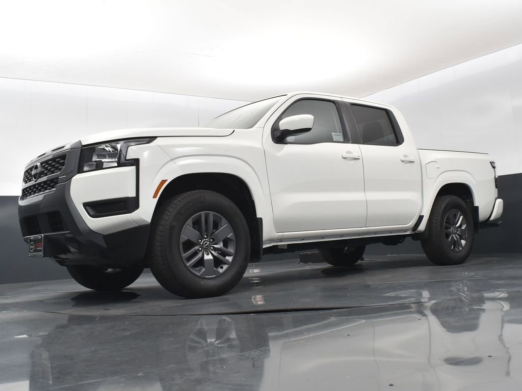 Used 2025 Nissan Frontier SV w/ Tow Package image 36