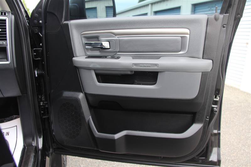 Used 2015 RAM 1500 Outdoorsman w/ Pittsburgh Penguins Edition AWD/4WD image 18