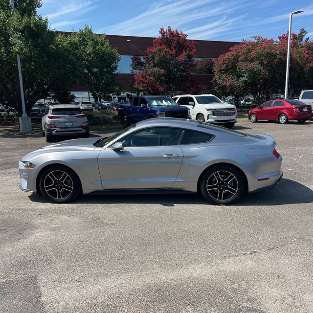 Used 2020 Ford Mustang Premium RWD image 2