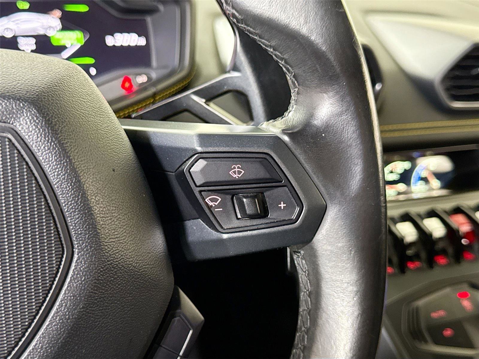 Used 2016 Lamborghini Huracan LP 580-2 image 23