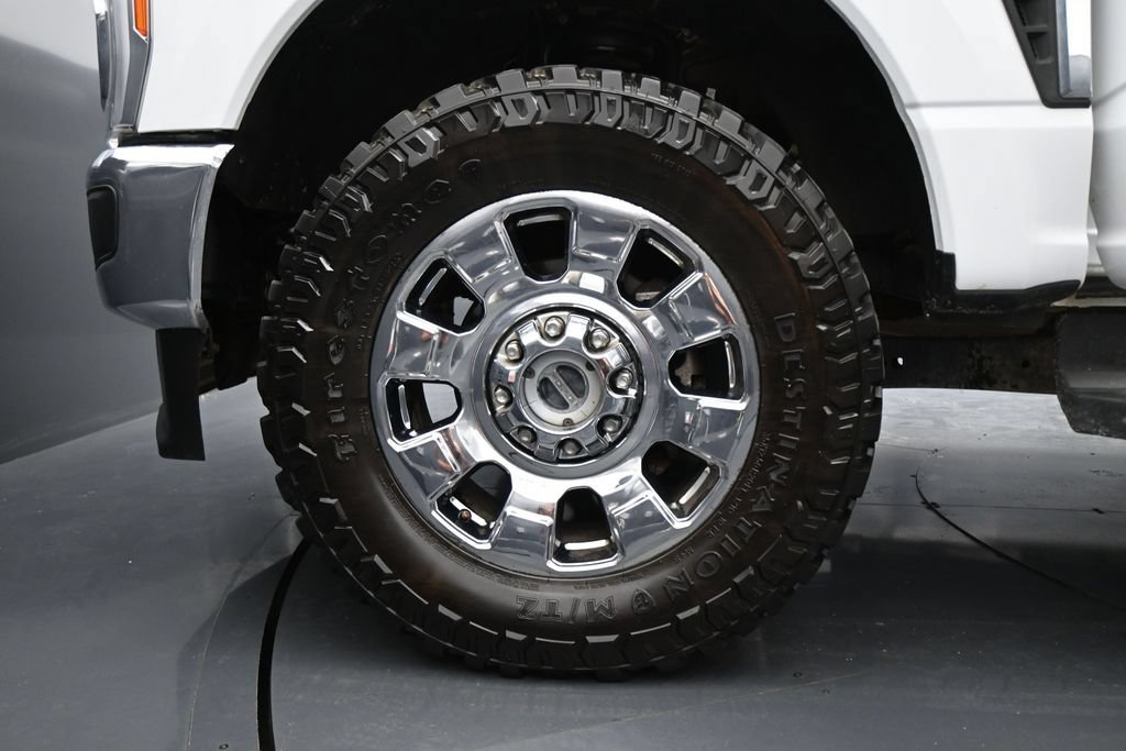 Used 2023 Ford F250 Lariat w/ Chrome Package AWD/4WD image 30