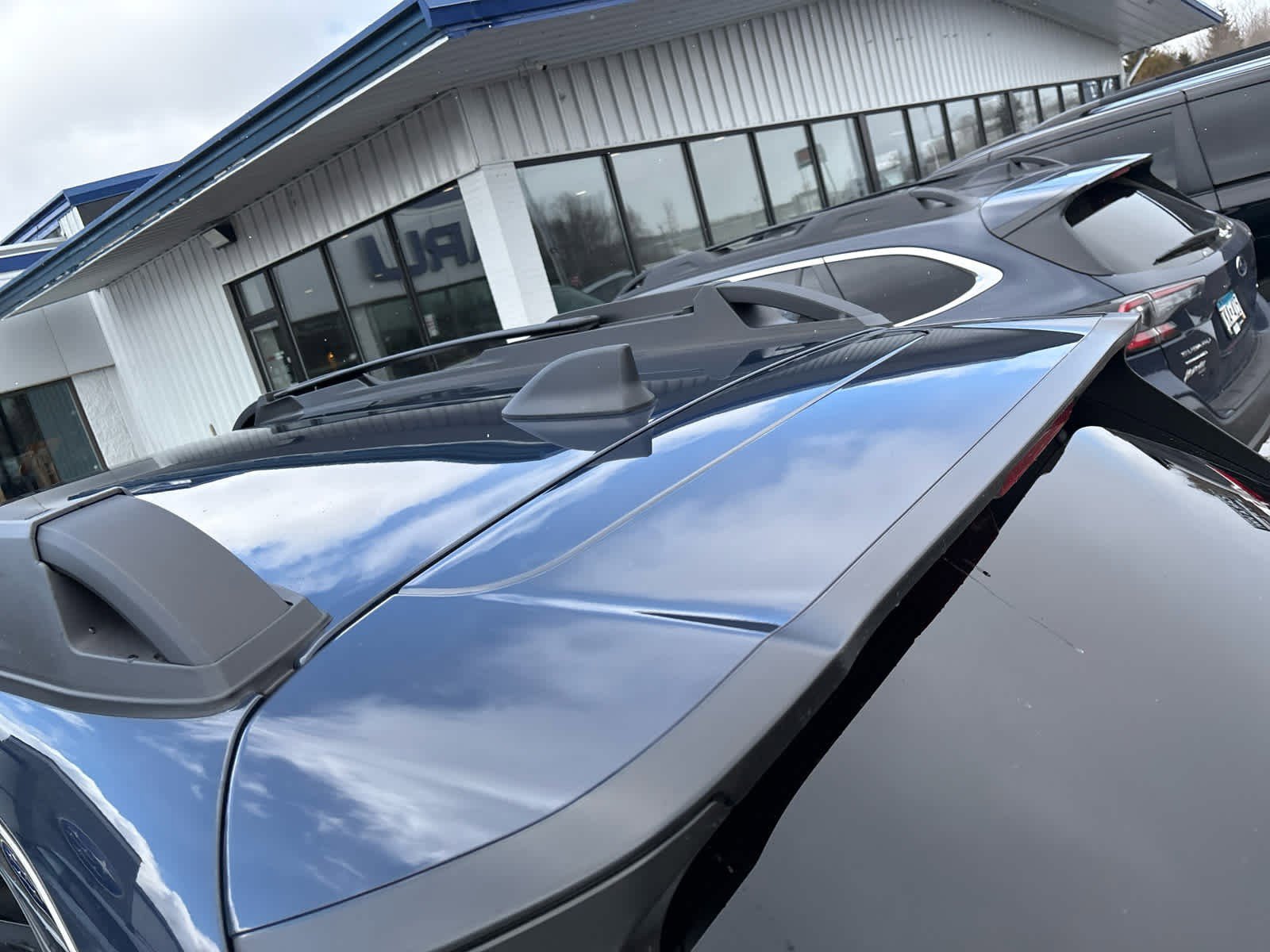 Used 2023 Subaru Outback Premium image 8