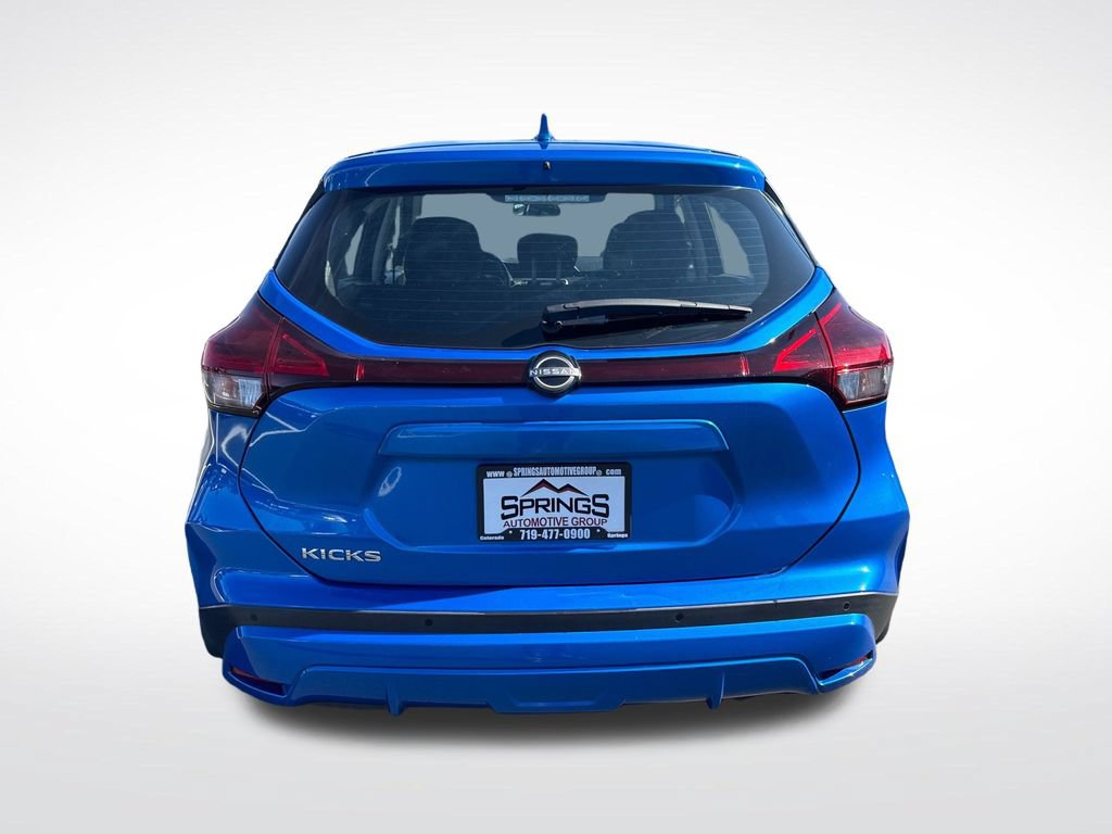 Used 2024 Nissan Kicks S FWD image 4