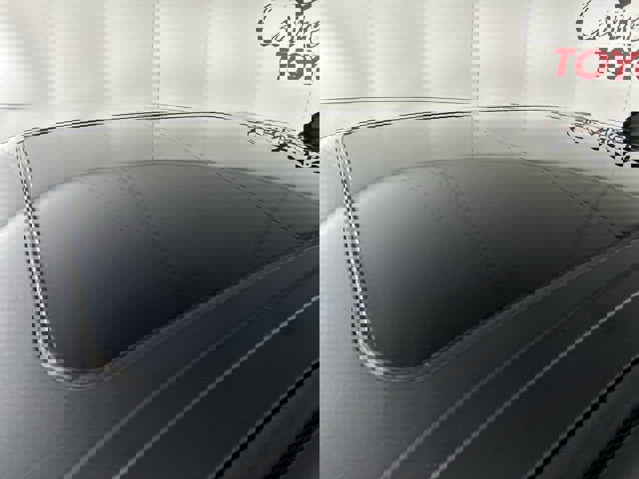 Used 2021 RAM 1500 Limited w/ Night Edition image 11