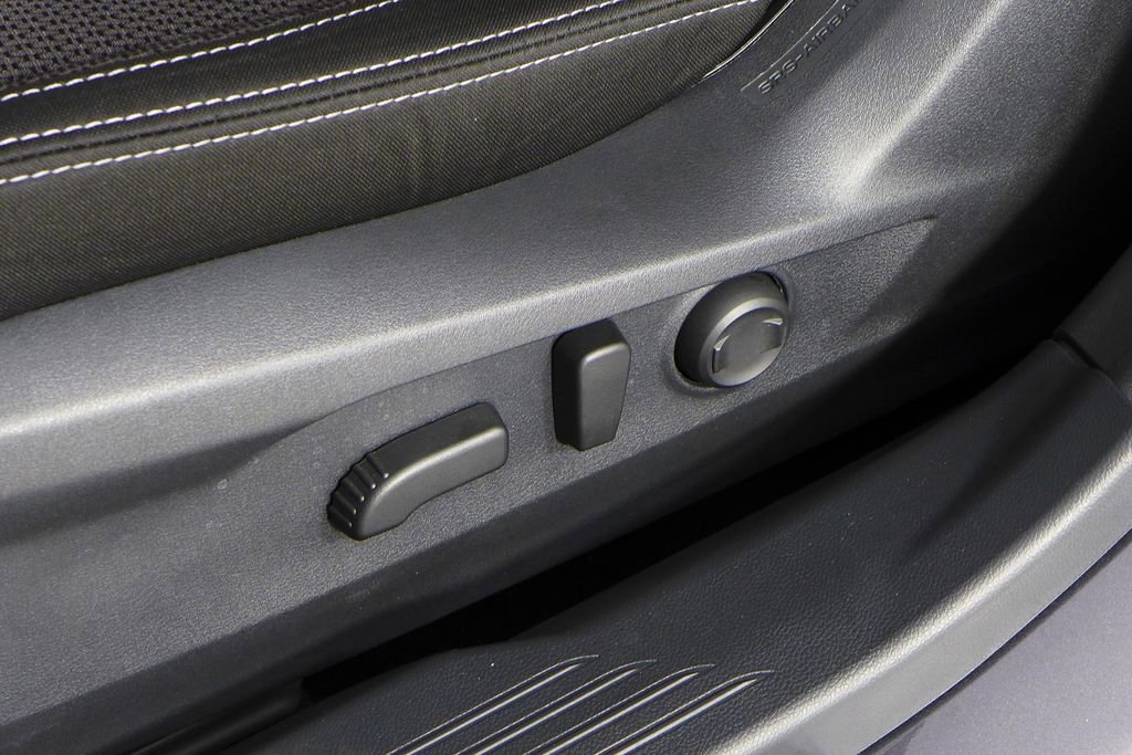 Certified 2025 Subaru Outback Premium image 22