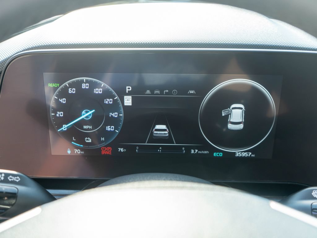 Certified 2023 Kia Niro Wind w/ Wind Preserve Package FWD image 19