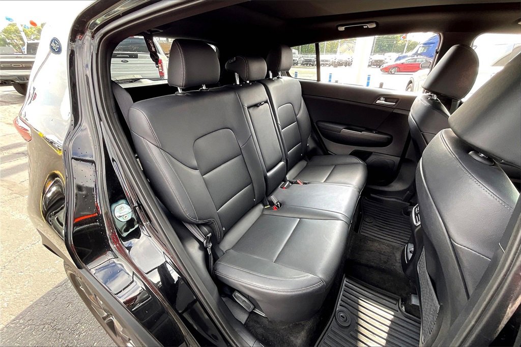 Used 2021 Kia Sportage S image 23