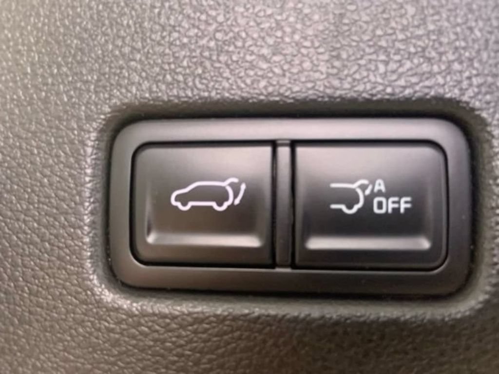 Used 2025 Kia Telluride EX X-Line AWD/4WD image 12