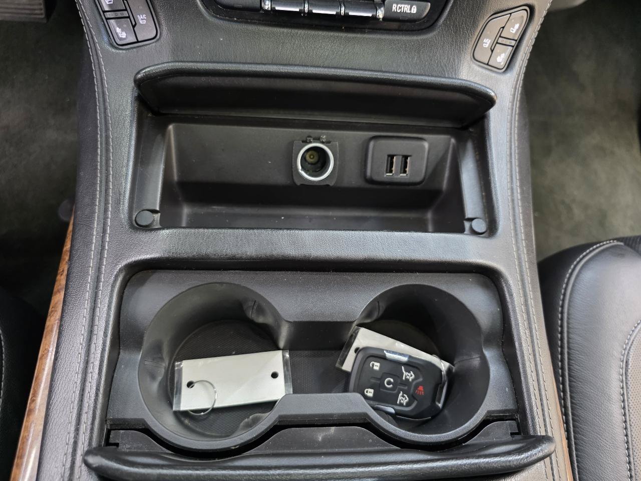 Used 2015 Chevrolet Tahoe LTZ RWD image 38