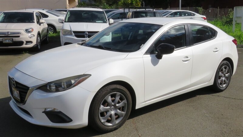 Used 2014 MAZDA MAZDA3 i SV FWD image 1