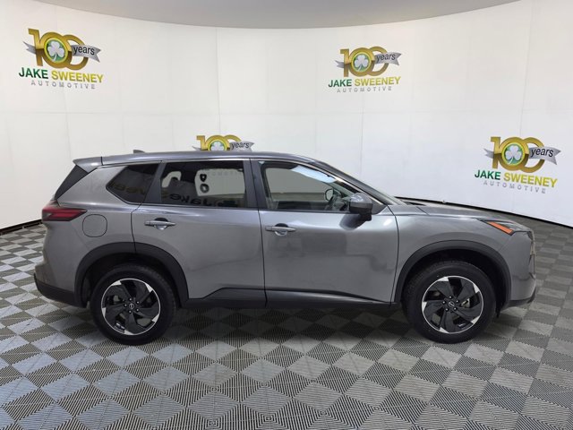 Used 2024 Nissan Rogue SV AWD/4WD image 11