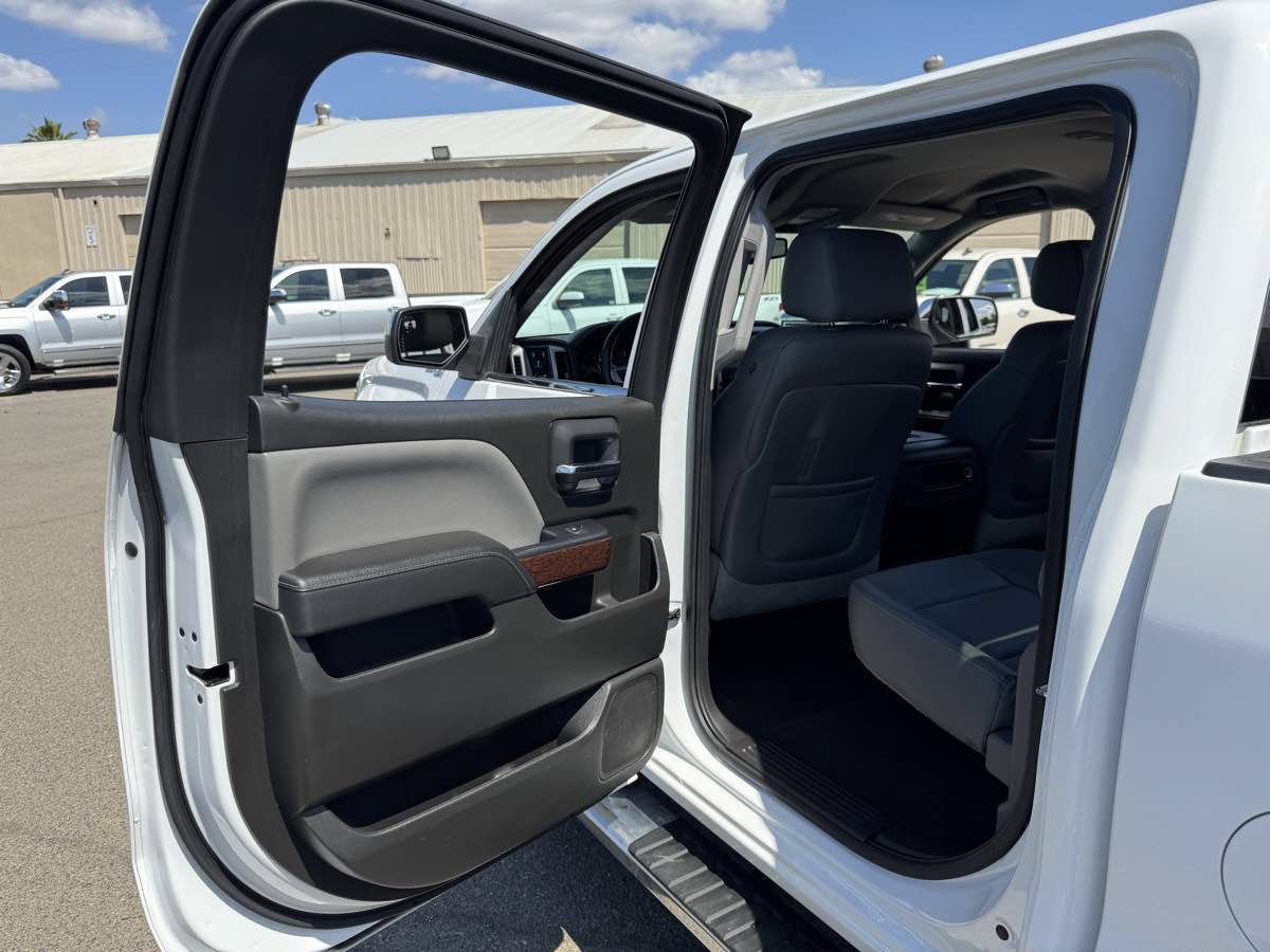 Used 2015 GMC Sierra 1500 SLT w/ SLT Crew Cab Value Package AWD/4WD image 20
