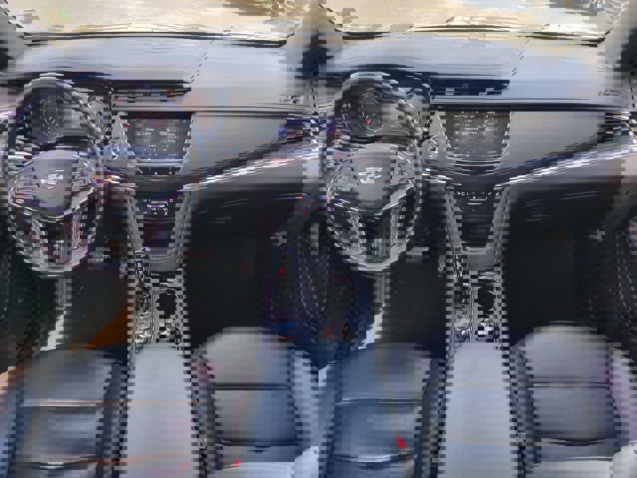 Used 2020 Cadillac XT5 Premium Luxury image 14