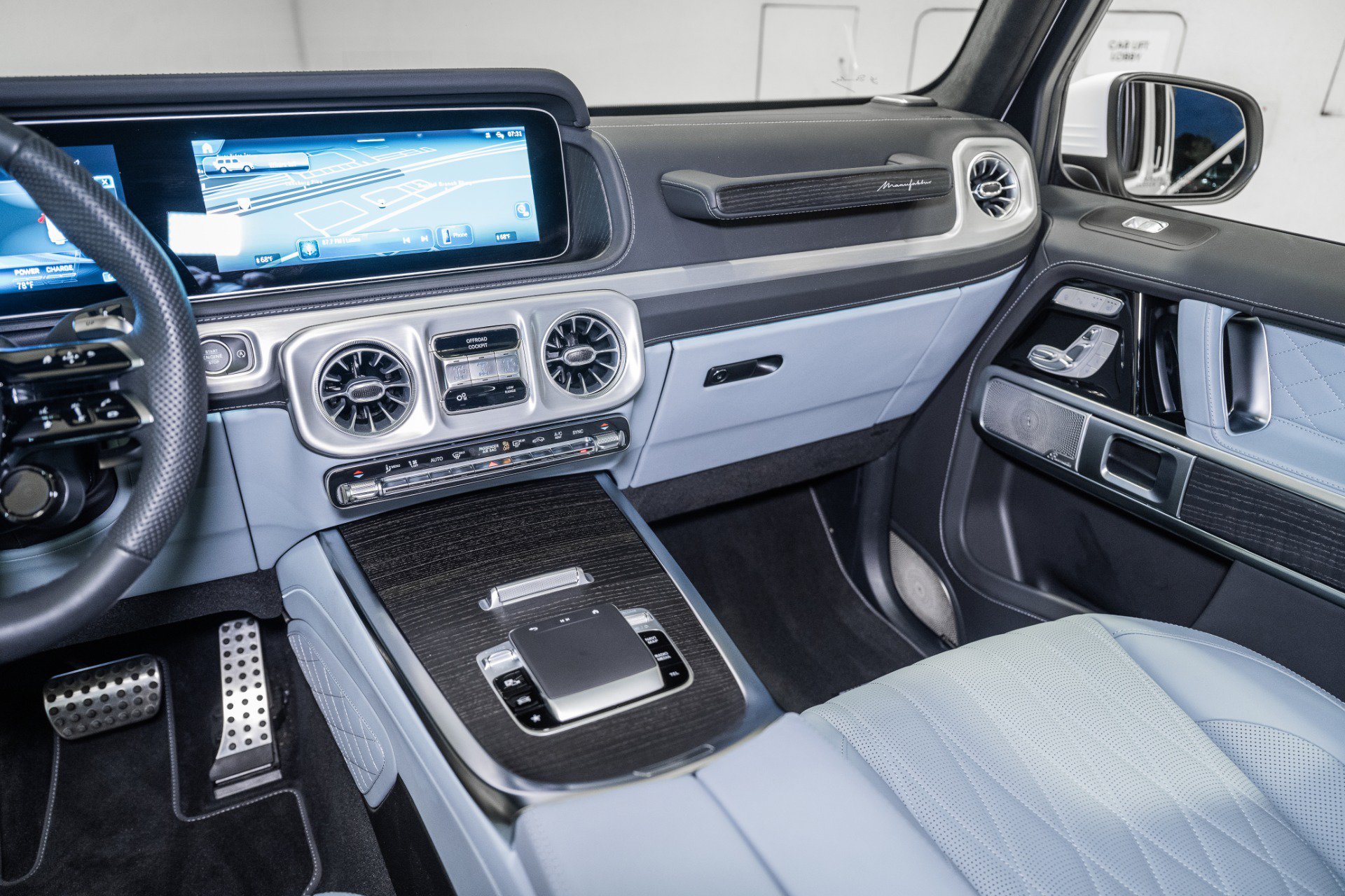 Used 2026 Mercedes-Benz G 63 AMG 4MATIC image 33