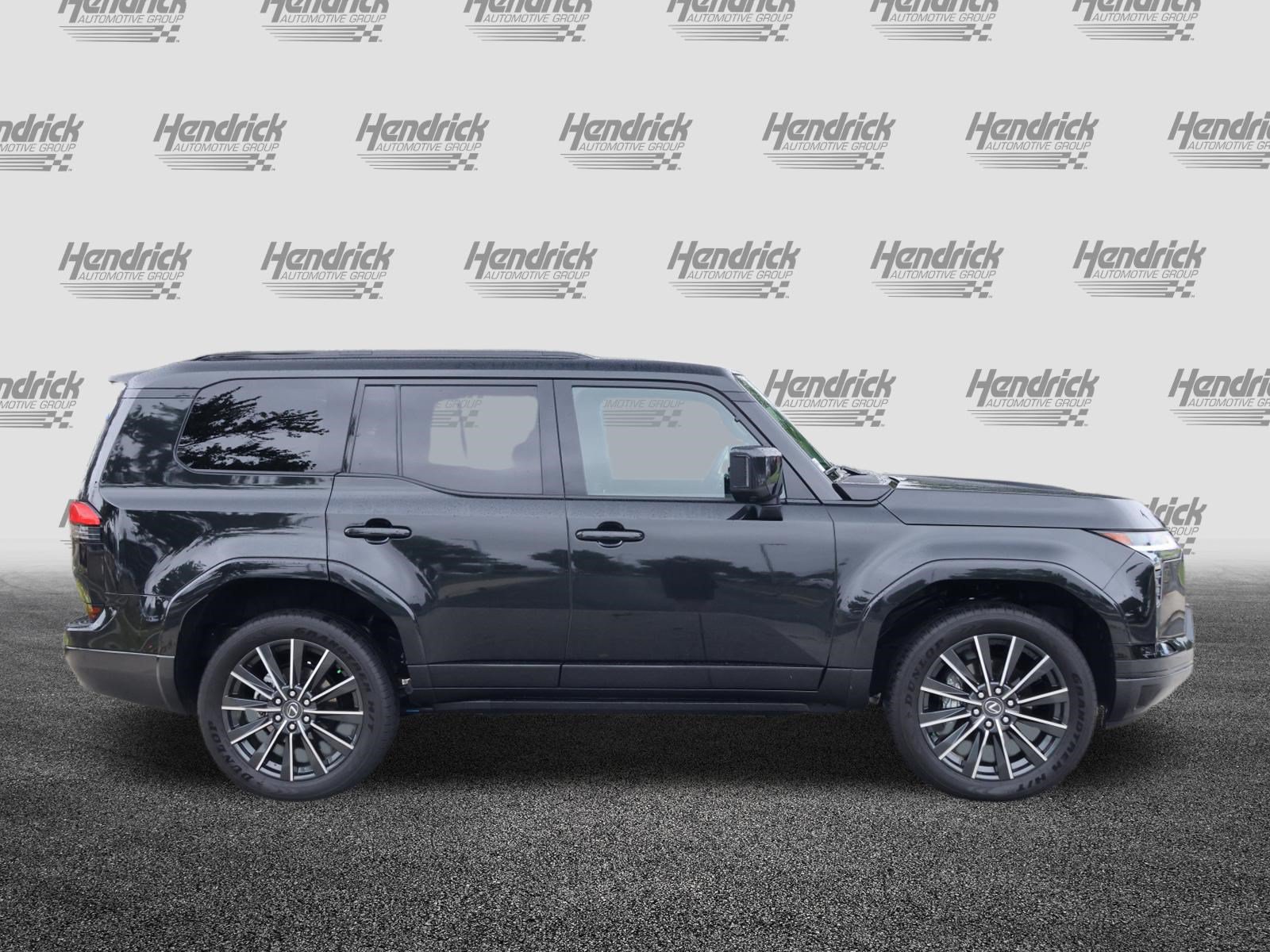 Used 2026 Lexus GX 550 w/ Cold Area Package AWD/4WD image 10