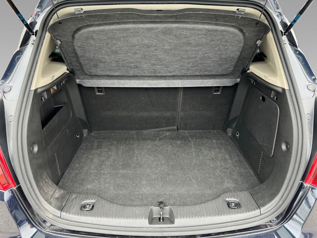 Used 2021 Buick Encore Preferred image 12