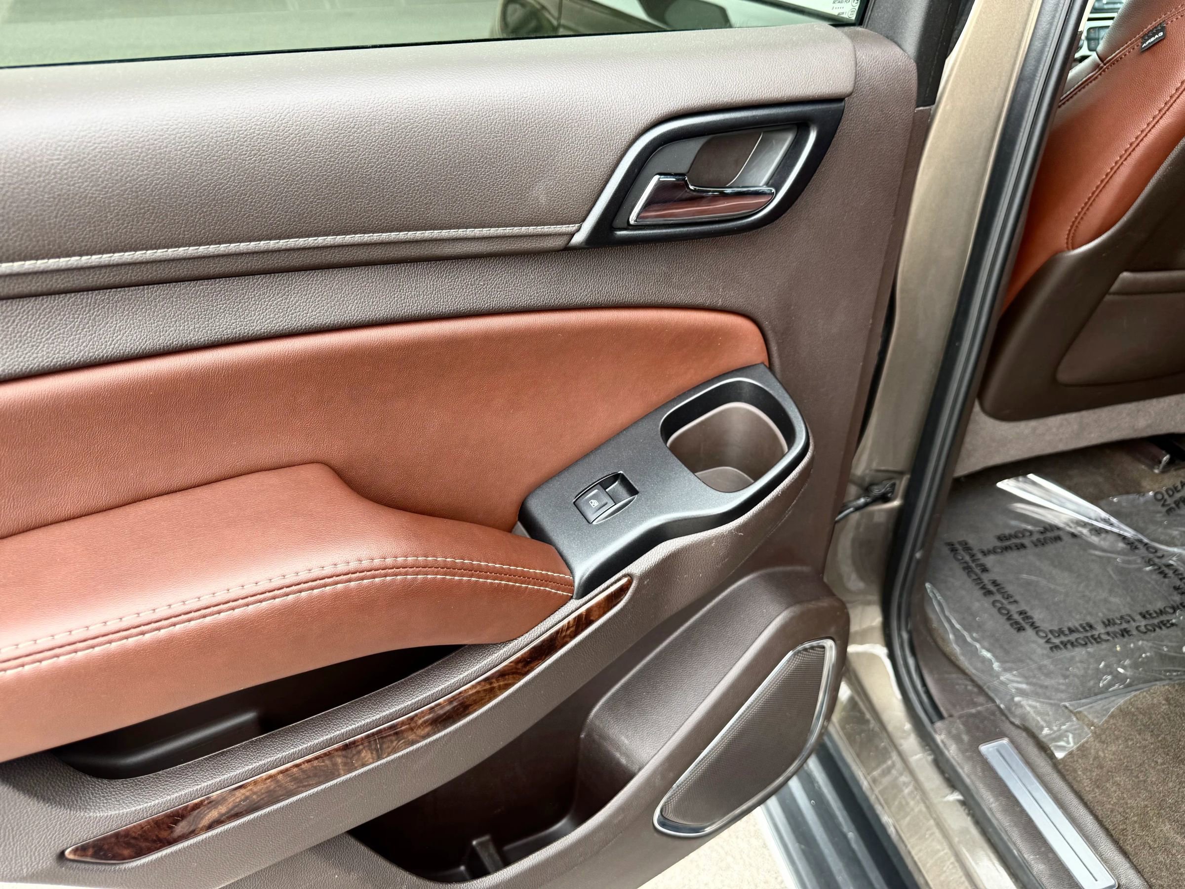 Used 2016 Chevrolet Tahoe LTZ image 18