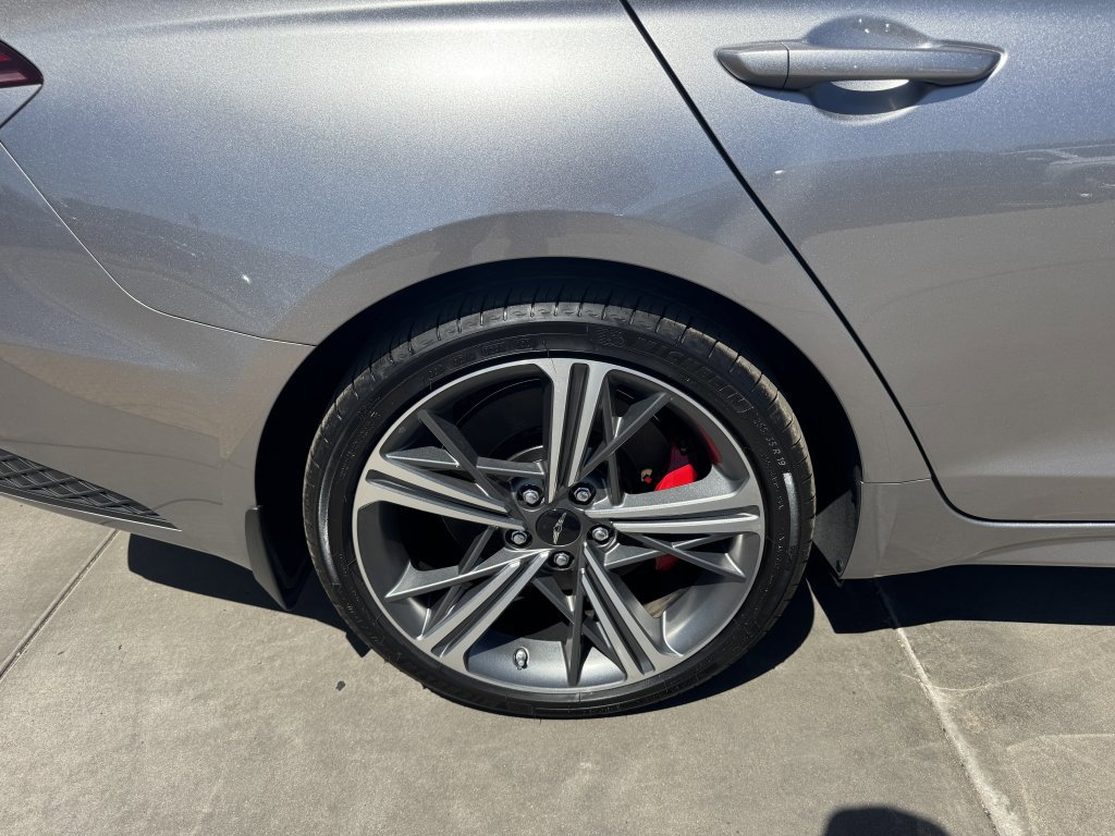 Used 2025 Genesis G70 2.5T w/ Sport Prestige Package image 15