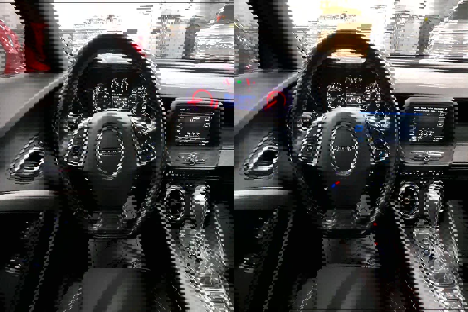 Used 2019 Chevrolet Camaro LT w/ RS Package image 5