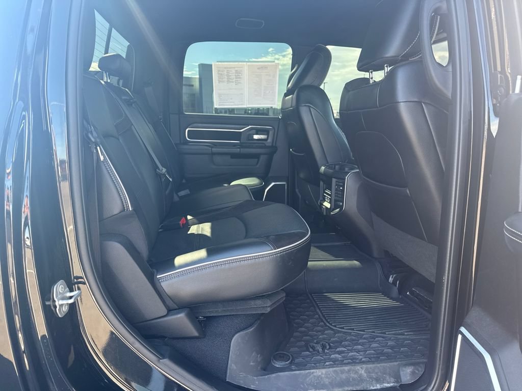 Used 2024 RAM 3500 Laramie w/ Sport Appearance Package AWD/4WD image 29