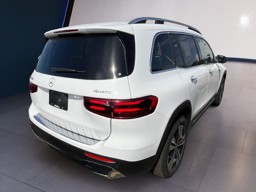 New 2026 Mercedes-Benz GLB 250 4MATIC image 3