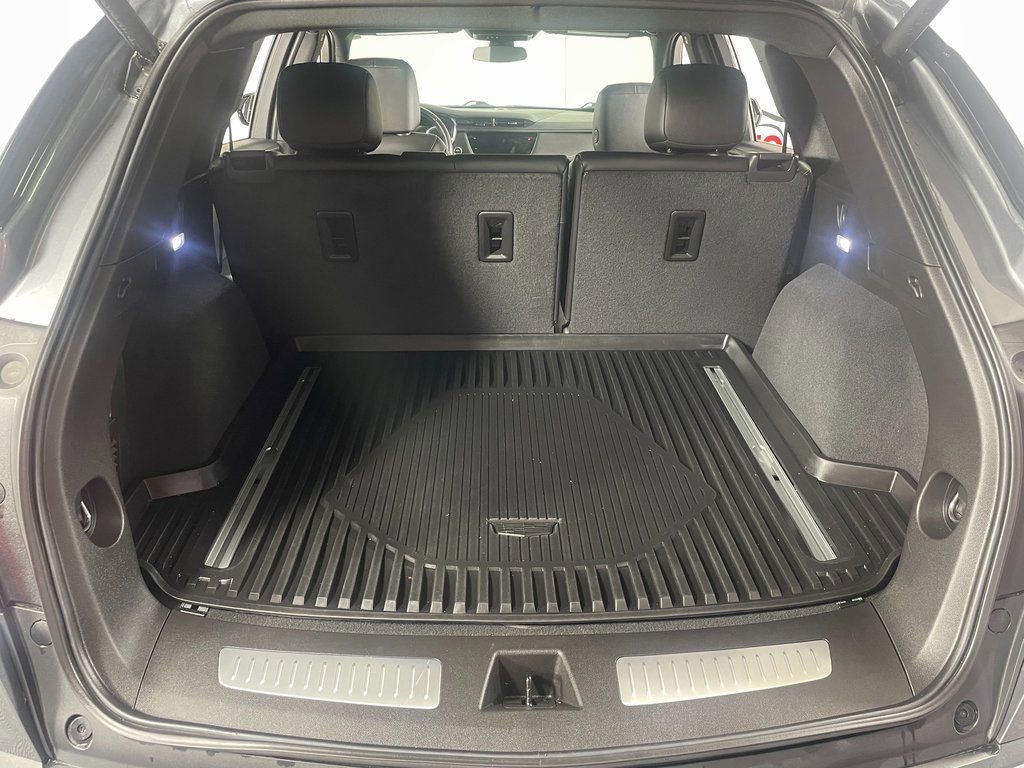 Used 2021 Cadillac XT5 Premium Luxury w/ LPO, Floor Liner Package image 7