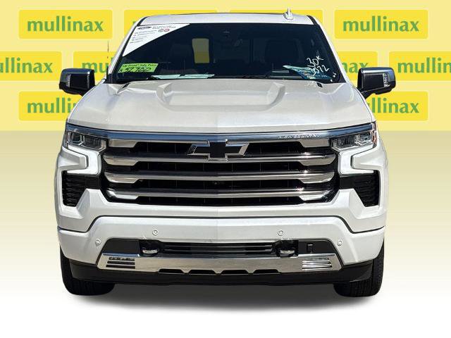 Used 2023 Chevrolet Silverado 1500 High Country w/ High Country Premium Package AWD/4WD image 15