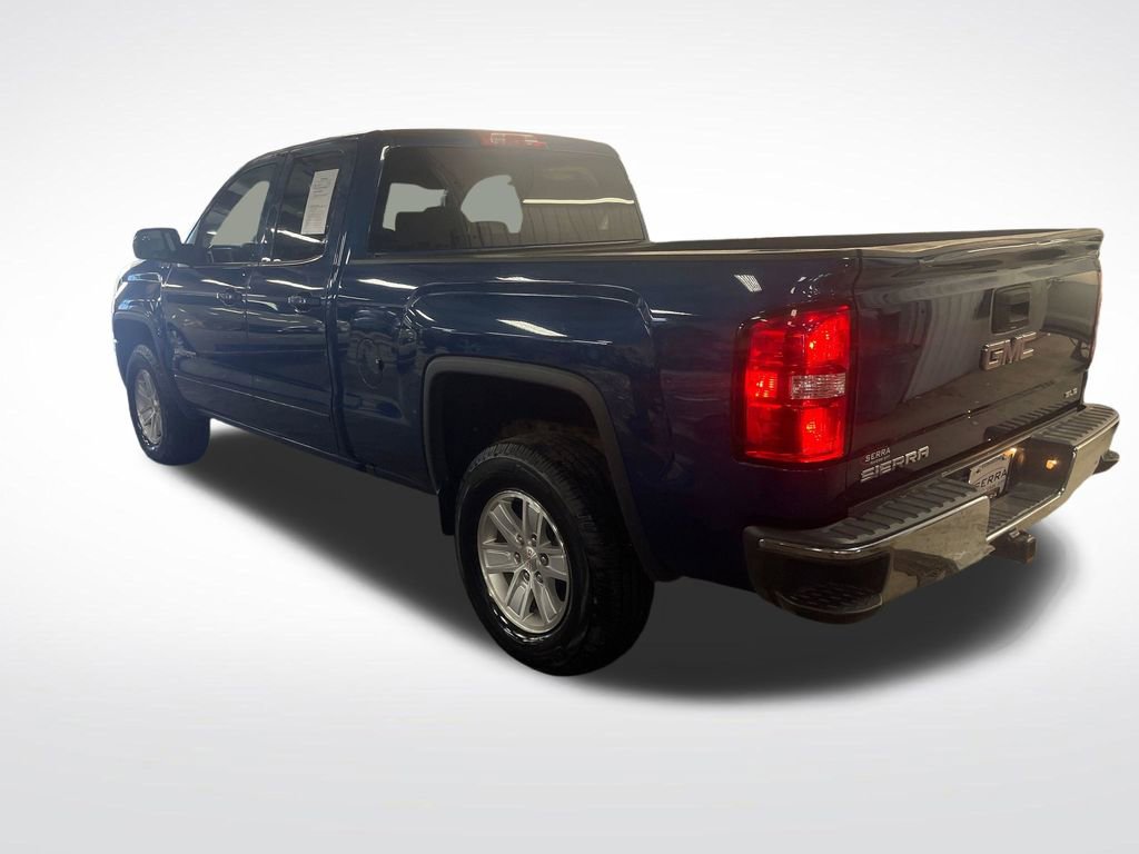 Used 2018 GMC Sierra 1500 SLE w/ SLE Value Package AWD/4WD image 3