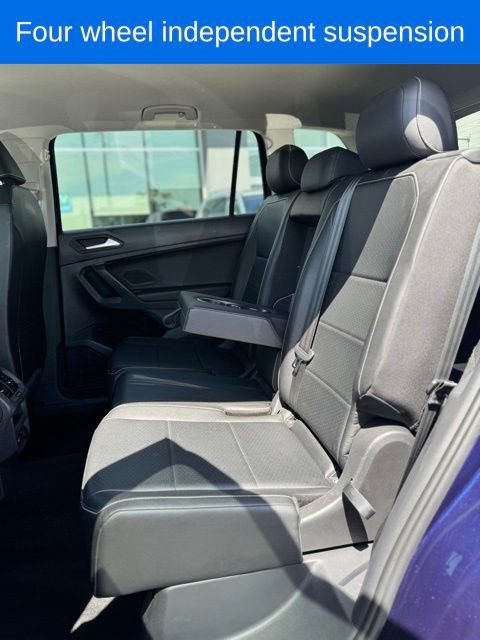 Used 2021 Volkswagen Tiguan SE w/ 3rd Row Seat Package AWD/4WD image 23