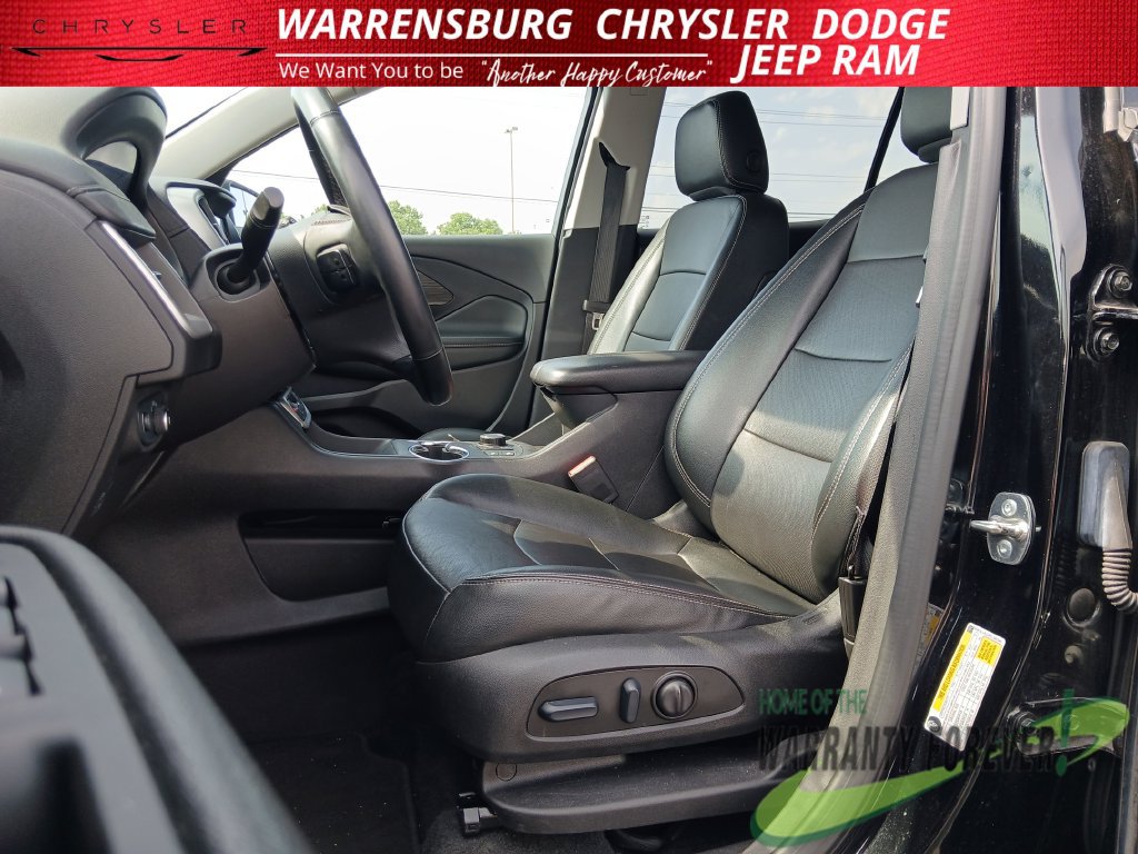 Used 2024 GMC Terrain SLT AWD/4WD image 13