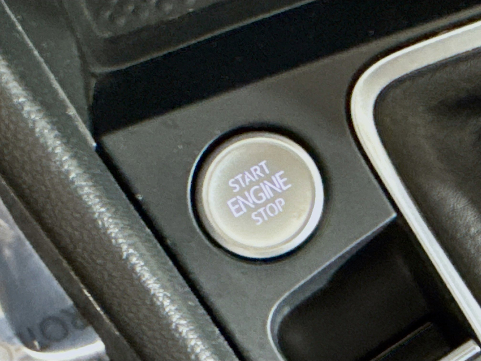 Used 2025 Volkswagen Jetta SE FWD image 21