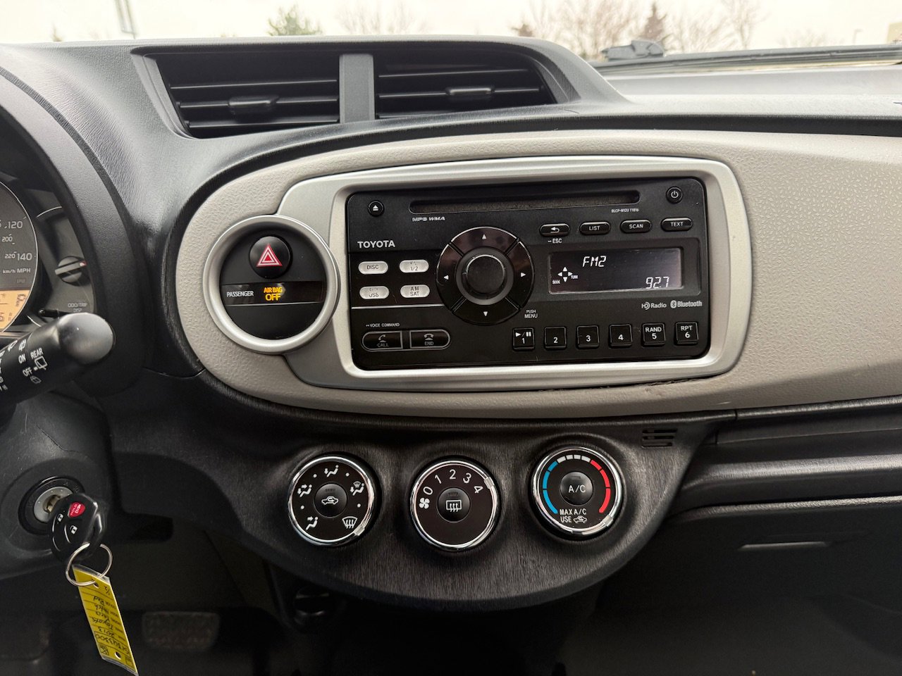 Used 2013 Toyota Yaris LE image 18