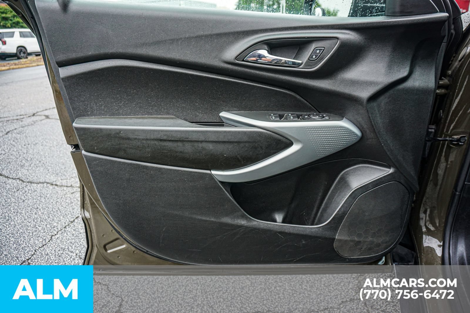 Used 2024 Chevrolet Trax LS FWD image 49