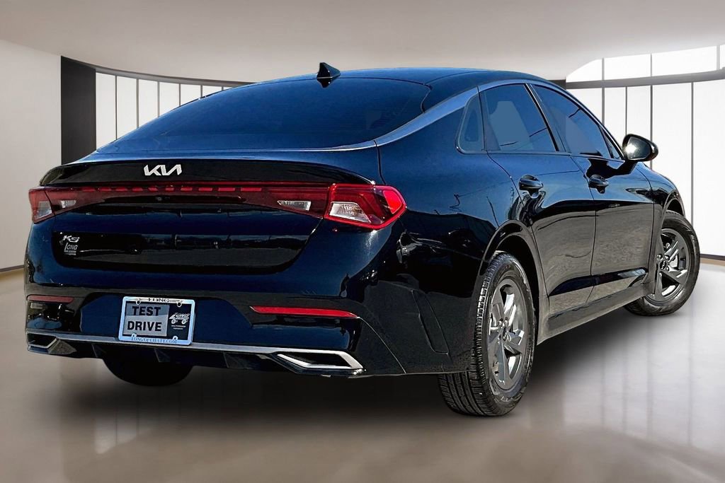 Used 2022 Kia K5 LXS image 2