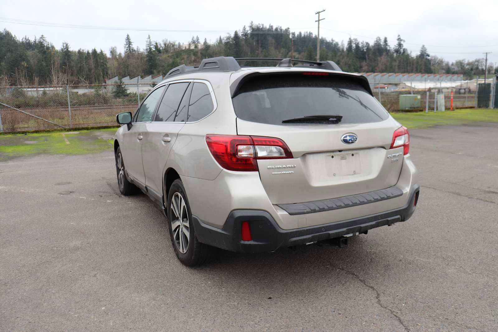 Used 2019 Subaru Outback 3.6R Limited image 7