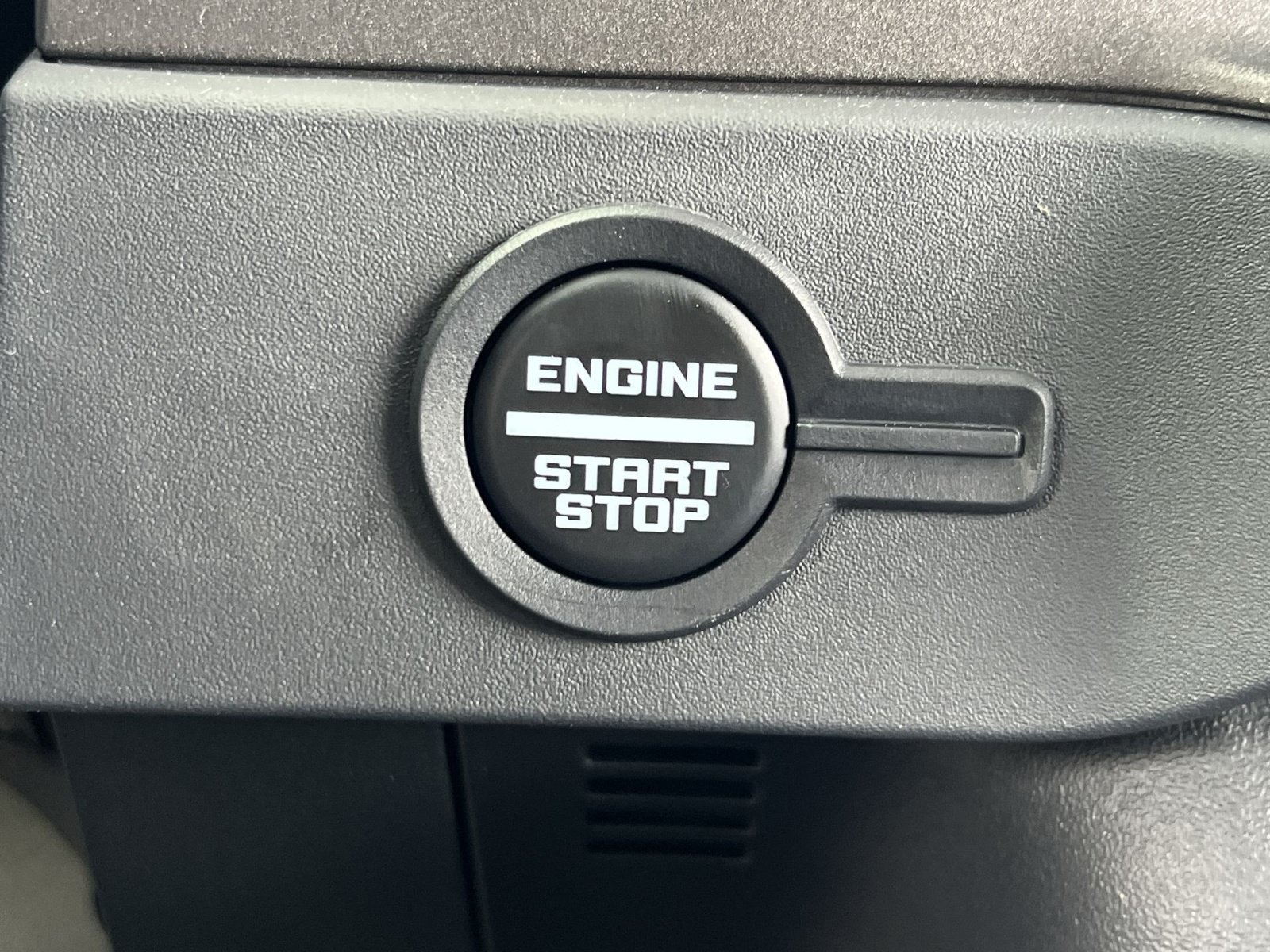 Used 2025 Ford Bronco Badlands AWD/4WD image 37