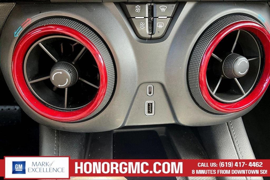 Used 2019 Chevrolet Blazer RS AWD/4WD image 20