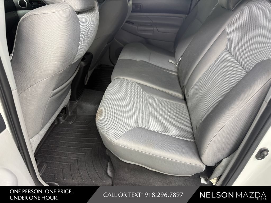 Used 2015 Toyota Tacoma 4x4 Double Cab w/ TRD Off-Road Package image 30