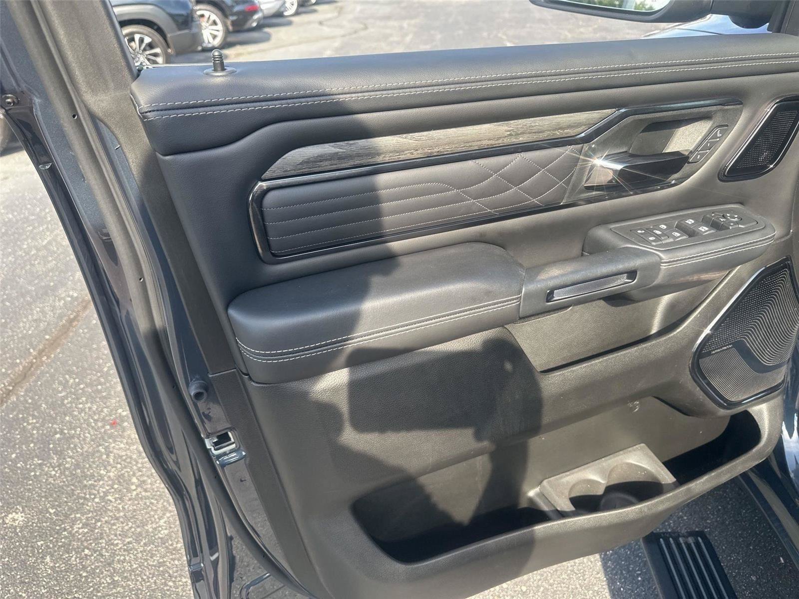 Used 2026 RAM 1500 Limited AWD/4WD image 30