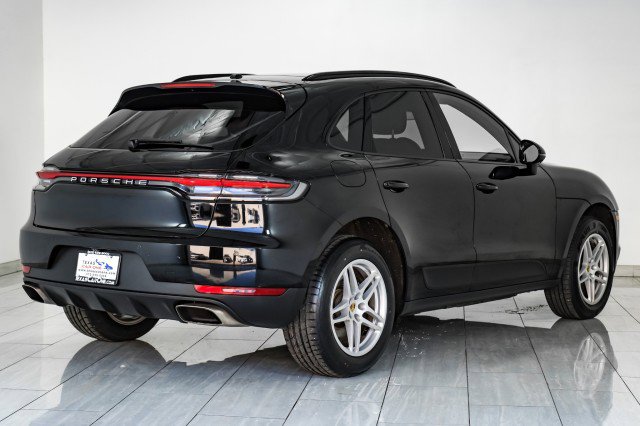 Used 2021 Porsche Macan image 6