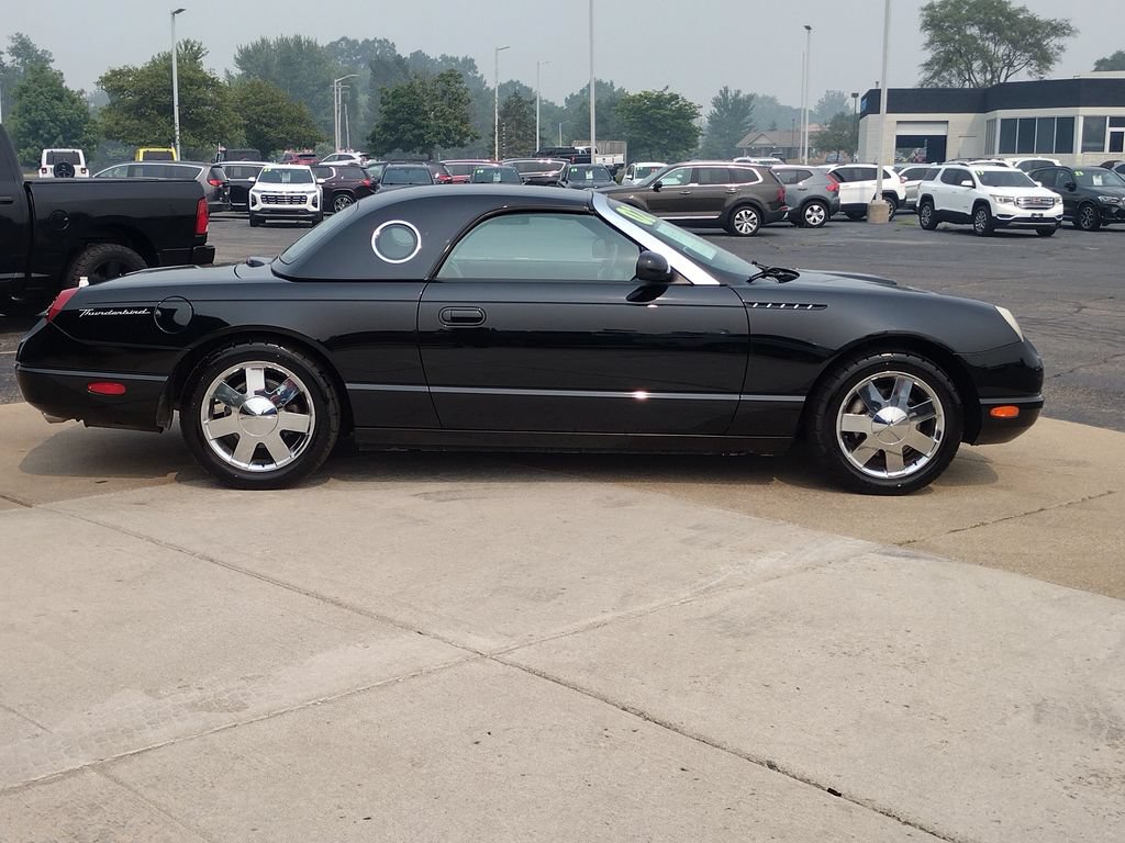 Used 2002 Ford Thunderbird RWD image 4